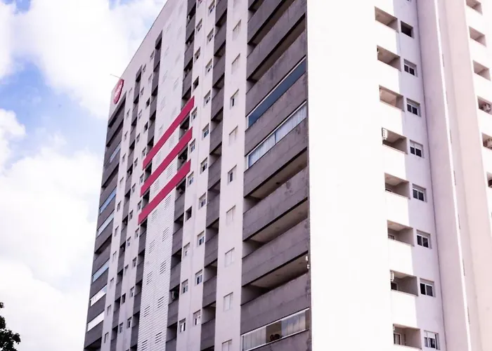 Loft aconchegante com varanda Campolim