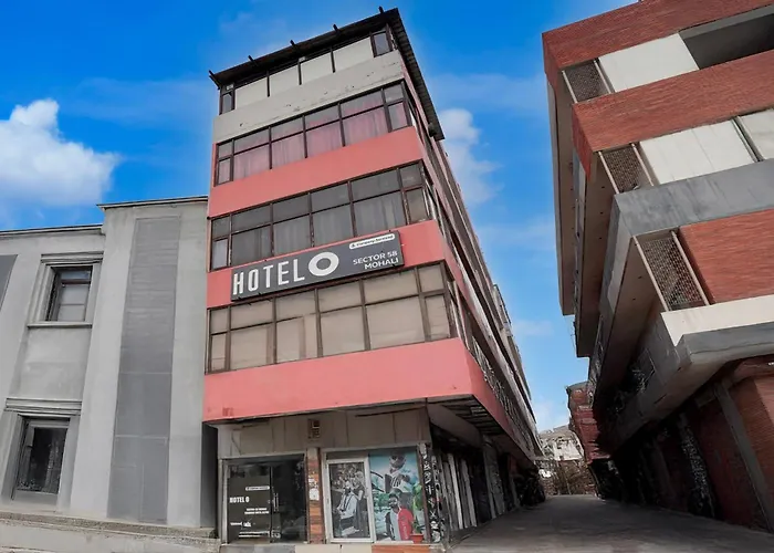 Super Hotel O By Oyo Sector 58 Mohali Formerly Hotel Alpha