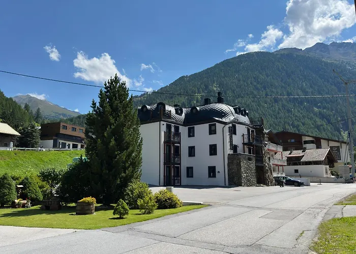 Alpenfels Zwieselstein
