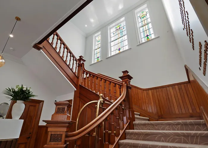 The Clements Hotel