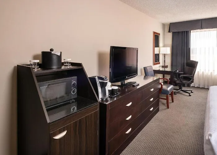 Fairbridge Hotel By Concord Plaza