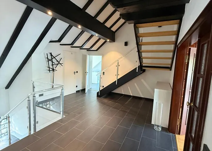 Stilvolles Retreat mit Loggia&2 Schlafzimmern