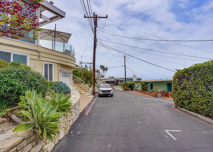Walk To Private Beach: Rancho Palos Verdes Escape!