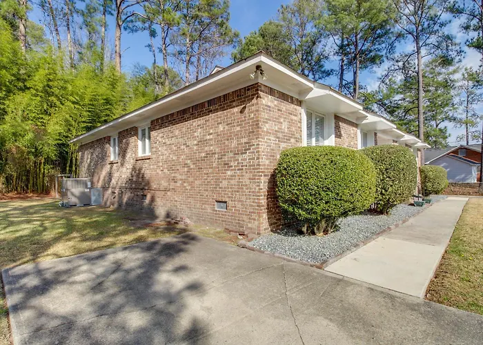Easy Access To I-77 & I-20: Columbia Duplex!
