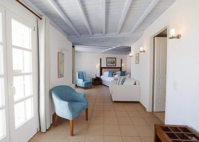 Poseidon Hotel Suites