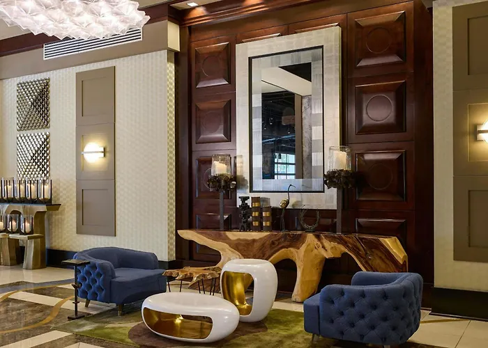 Renaissance Phoenix Downtown Hotel