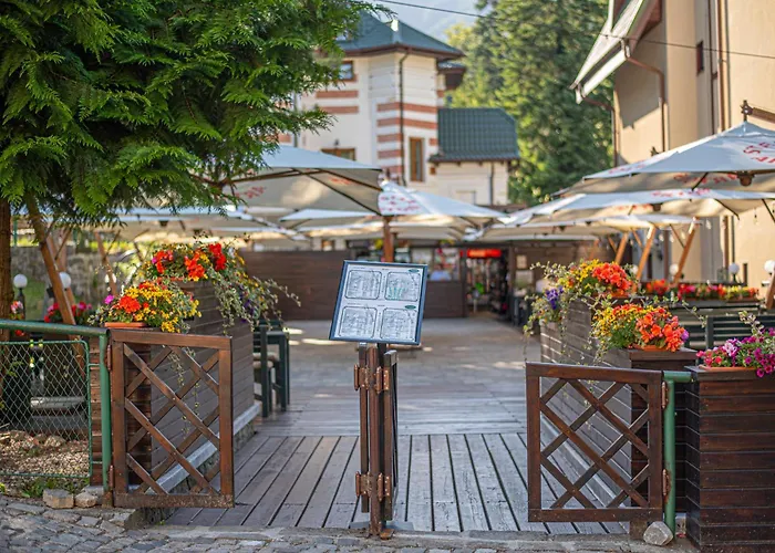 Hotel Marami