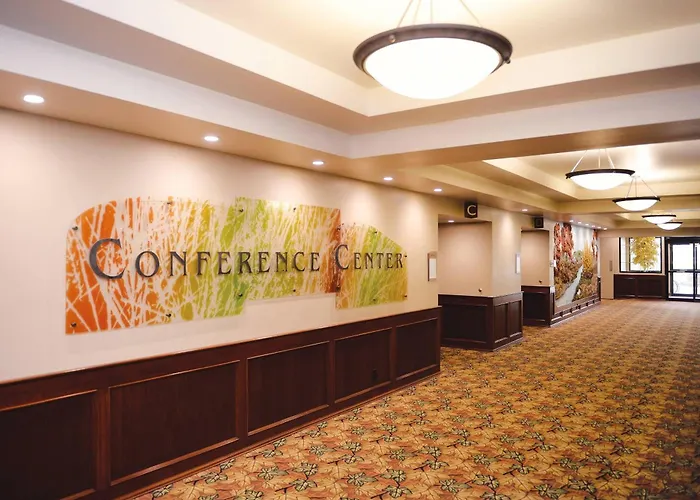 Quality Inn & Suites Ames Conference Center Near Isu Campus