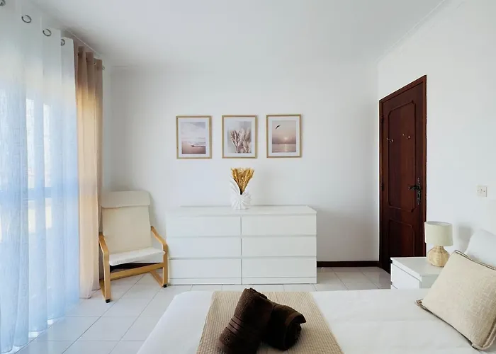 Recanto Das Areias - 2-Bedroom Apartment 5 Minutes From The Beach