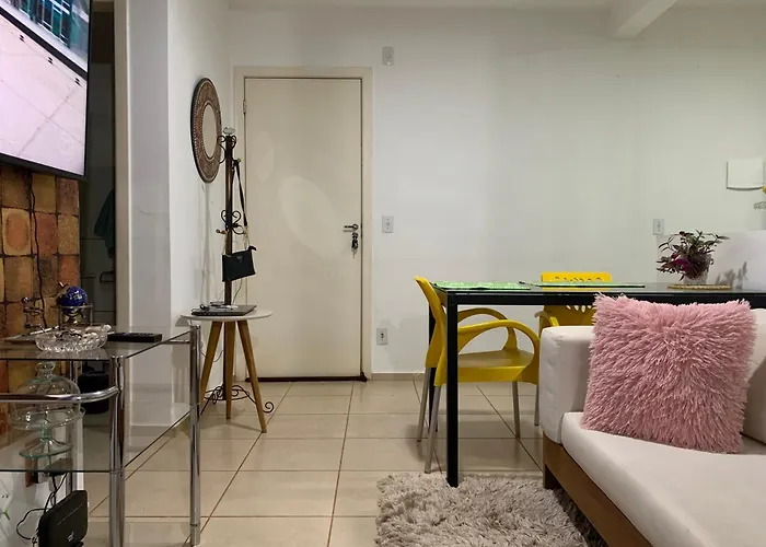 Calmo e aconchegante apartamento térreo com quintal