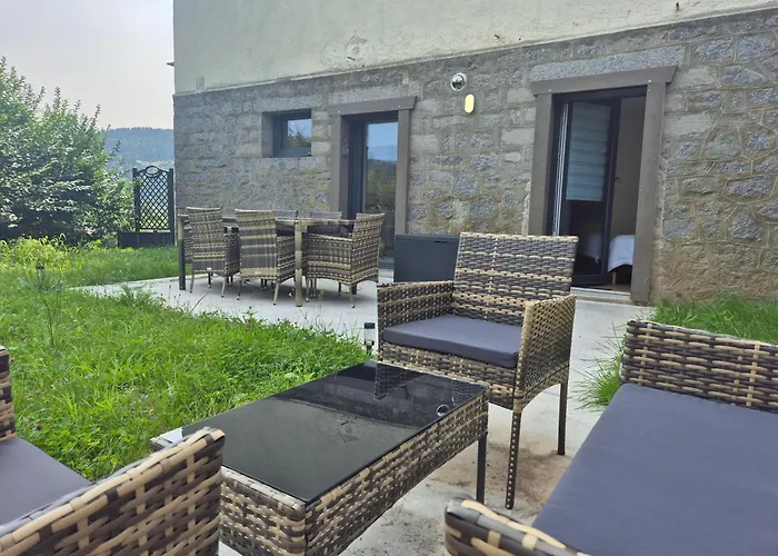 Le Reflet Des Sommets - Sauna, Jardin Et Terrasse