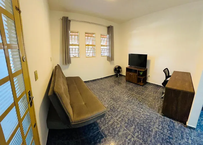 Casa Ampla no Jardim Paraíso prox UNESP