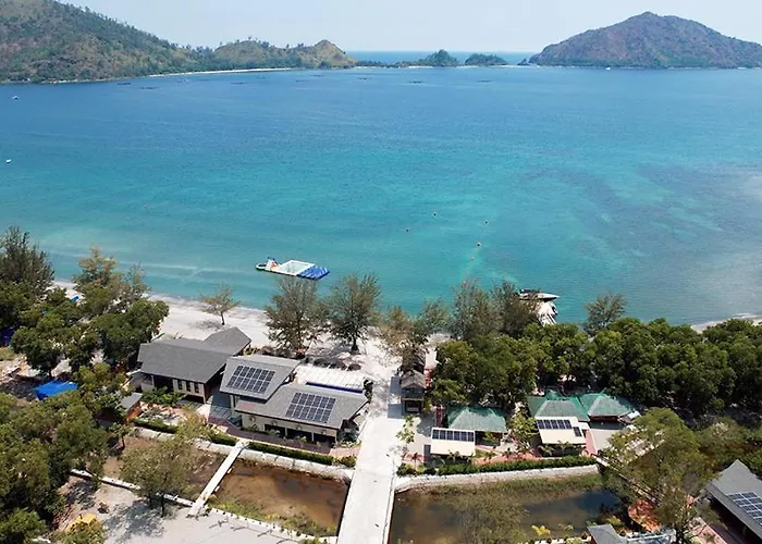 Amariah Cove
