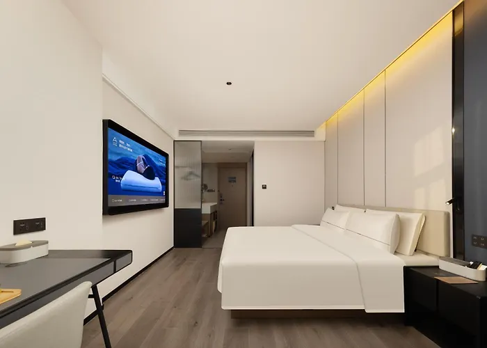 Atour Hotel Dongyang Jiangnan Renmin Road Subway Station