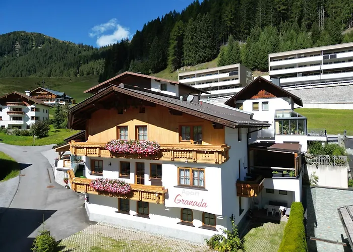Apart Granada inklusive Skidepot bei der Pardatschgratbahn in Ischgl