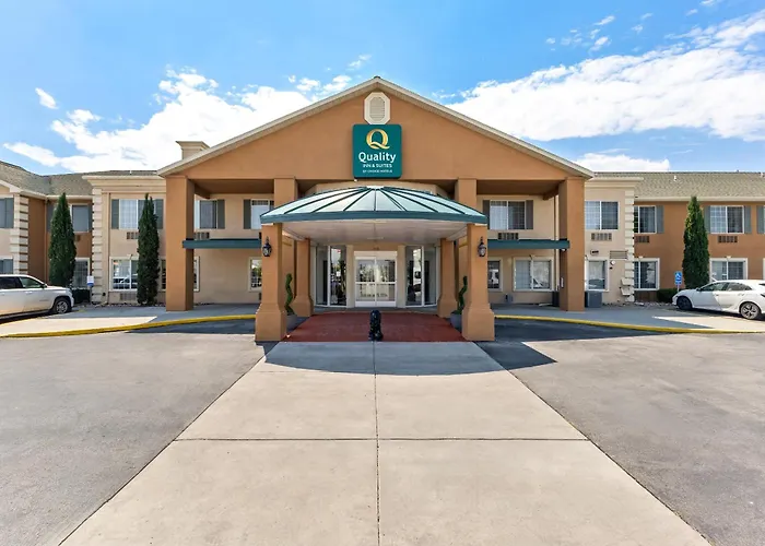 Quality Inn & Suites Salt Lake City Airport West