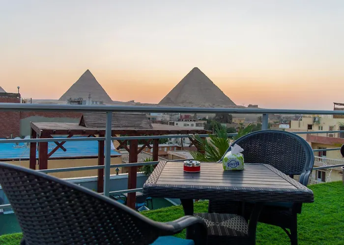 Pyramids Gate Hotel