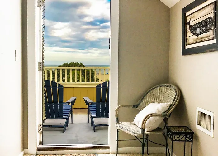Port O' Call D301 - Ocean Views From Every Room! Top Floor!