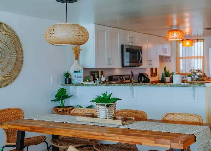 Relax And Retreat At Bellaview603 - Comfortable Oceanfront Condo