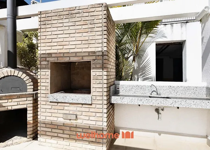 Studio em Cotia com piscina e academia