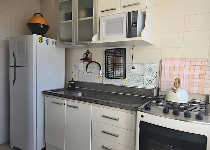 Estadia Tri Ótima Localização e com Garagem!