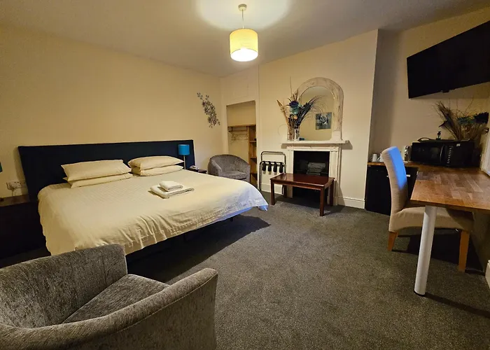 Edward Hotel