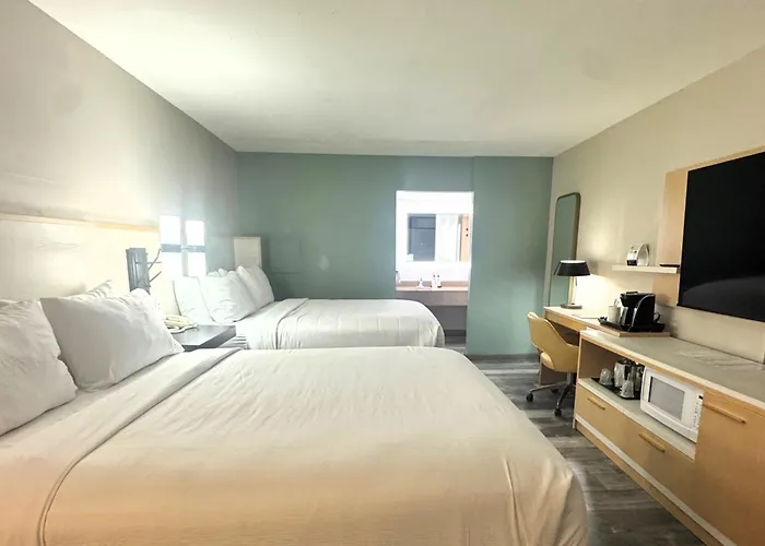 Wyndham Garden Lake Guntersville