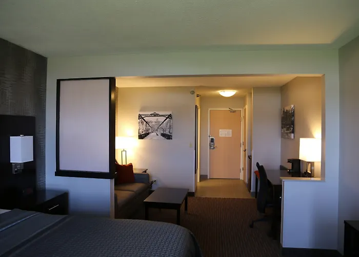 Best Western Muscatine - Pearl City Hotel