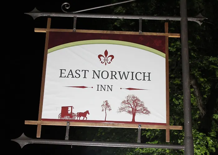 East Norwich Inn