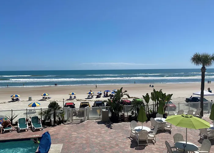 Days Inn By Wyndham Daytona Oceanfront