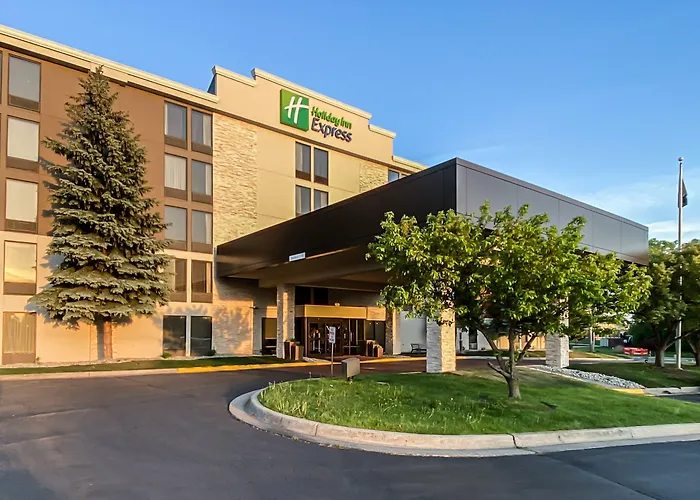 Holiday Inn Express Flint-Campus Area By Ihg