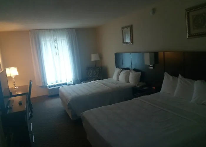 Gold Vault Inn