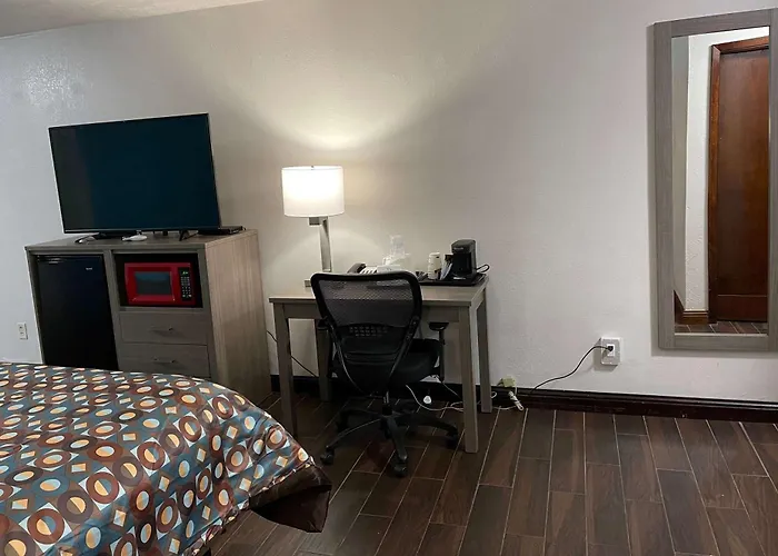 Baymont By Wyndham Bellevue - Omaha