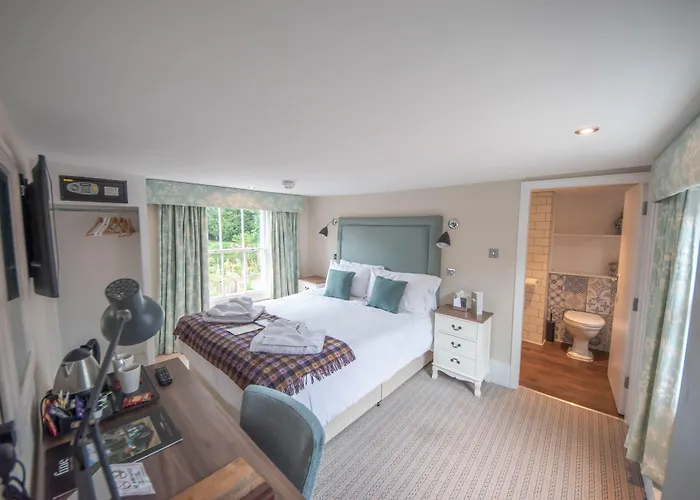 Norfolk Arms Hotel - Arundel