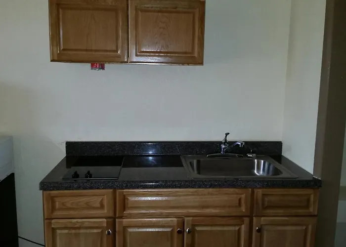 Americourt Extended Stays