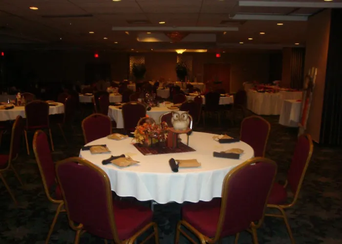Americourt Extended Stays