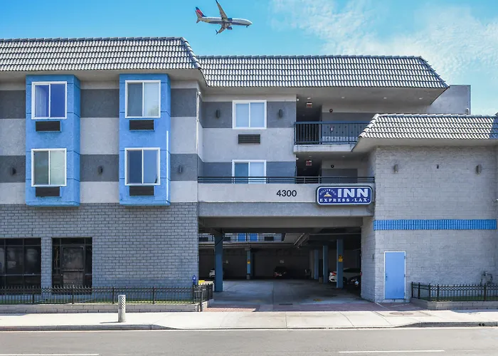 Hollywood Inn Express Lax