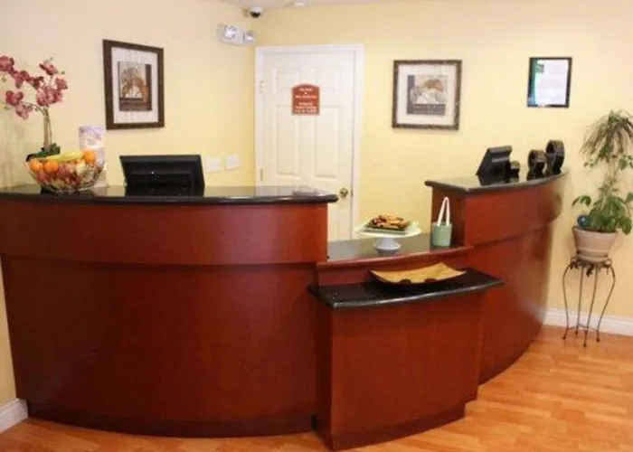 Quality Inn & Suites Santa Cruz Mountains