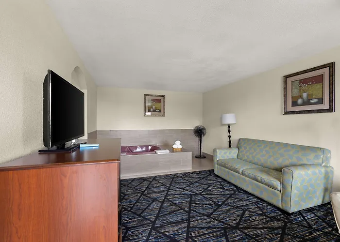 Americas Best Value Inn-Celina