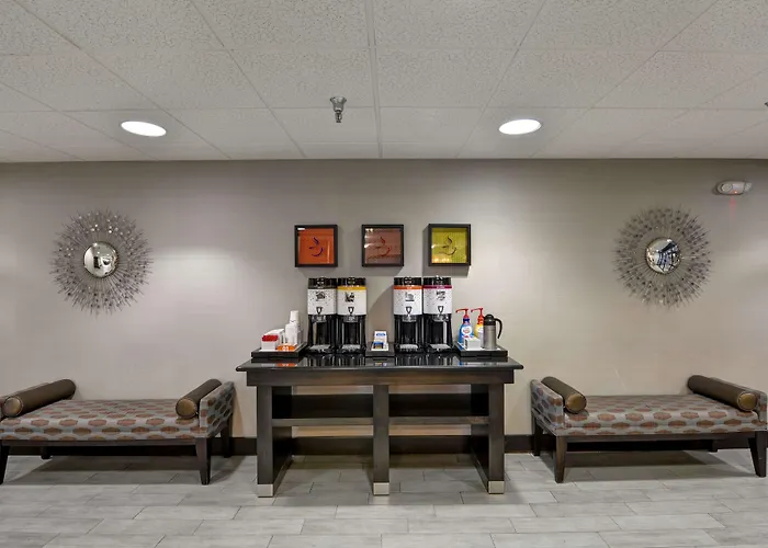 Hampton Inn State College