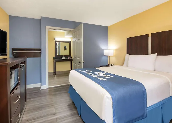 Days Inn By Wyndham Muscle Shoals