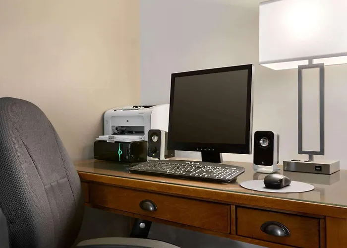 Travelodge Suites By Wyndham New Glasgow