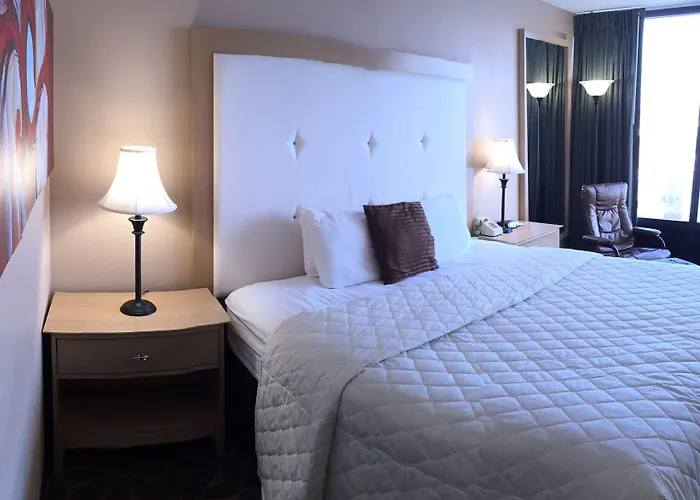 Days Inn By Wyndham Syracuse
