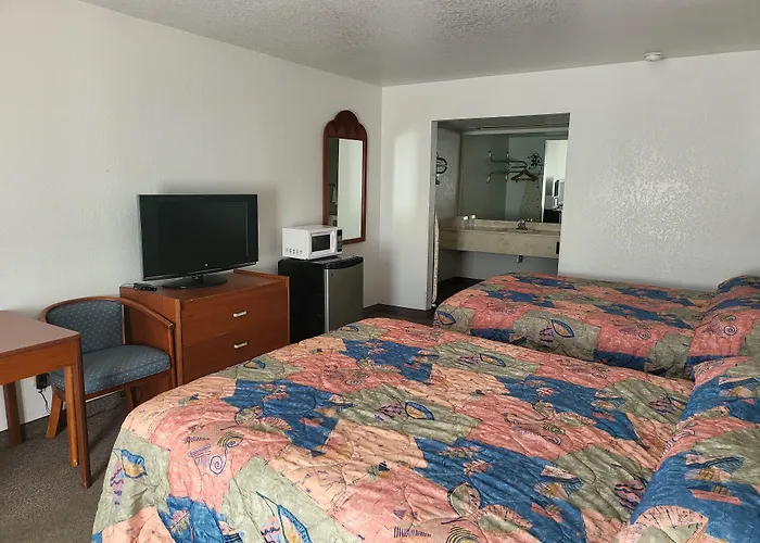 Blue Ribbon Inn And Suites