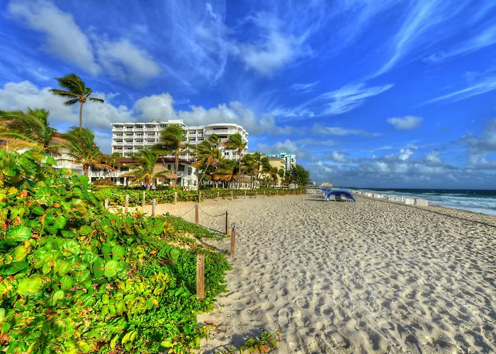Beachcomber Resort & Club