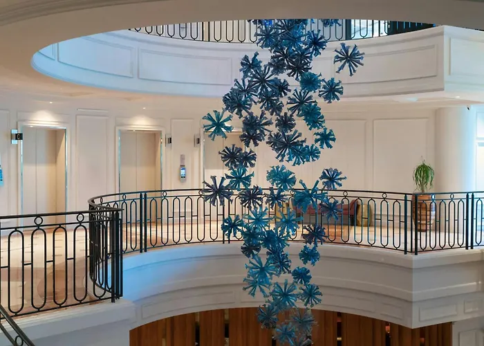 Renaissance Paris La Defense Hotel