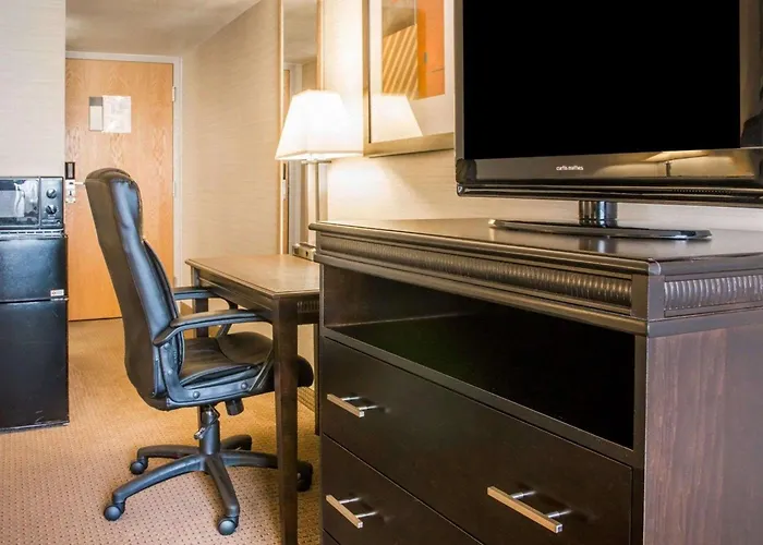 Quality Inn & Suites Next To The Casino