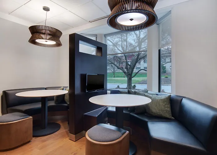 Courtyard By Marriott State College