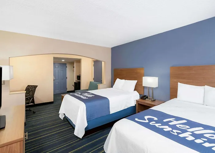 Days Inn By Wyndham Panama City