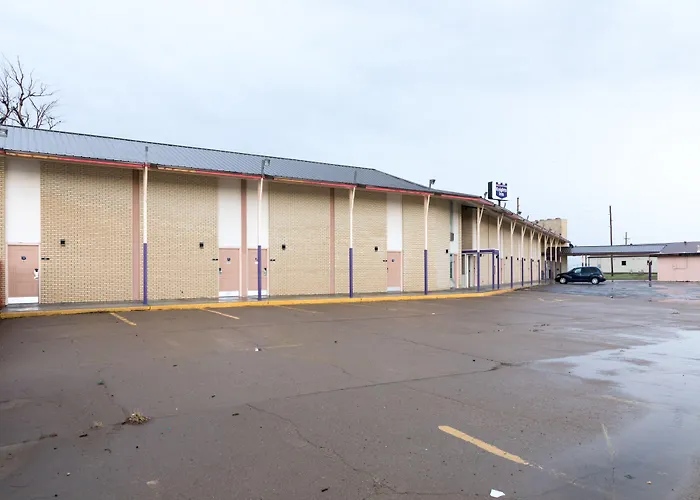 Travelodge By Wyndham Oakley